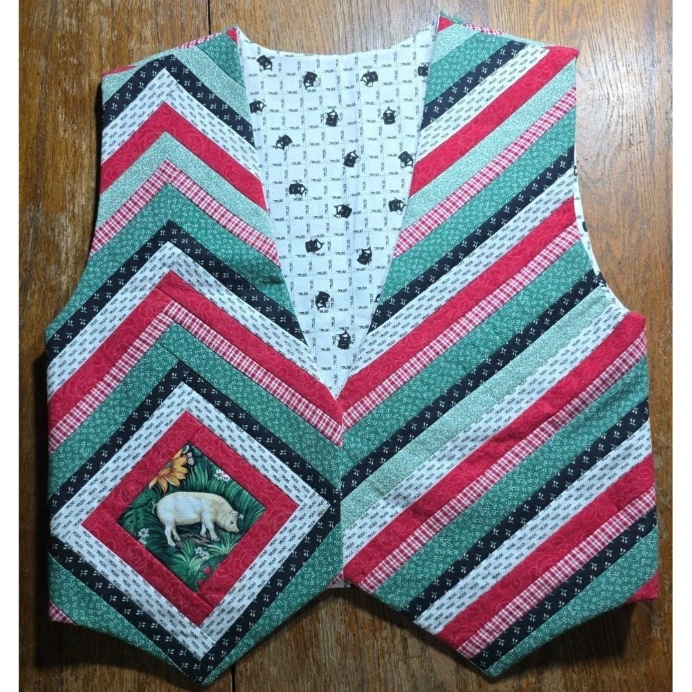 Vintage Handmade Quilted Patchwork Vest‎ Cows Reversible See Measurements